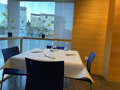 Bar, Restaurante y Habitaciones "Los Rosales"