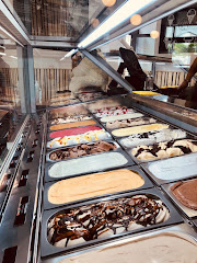 Bikos & Café