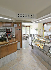 Pasteleria F. Puyet