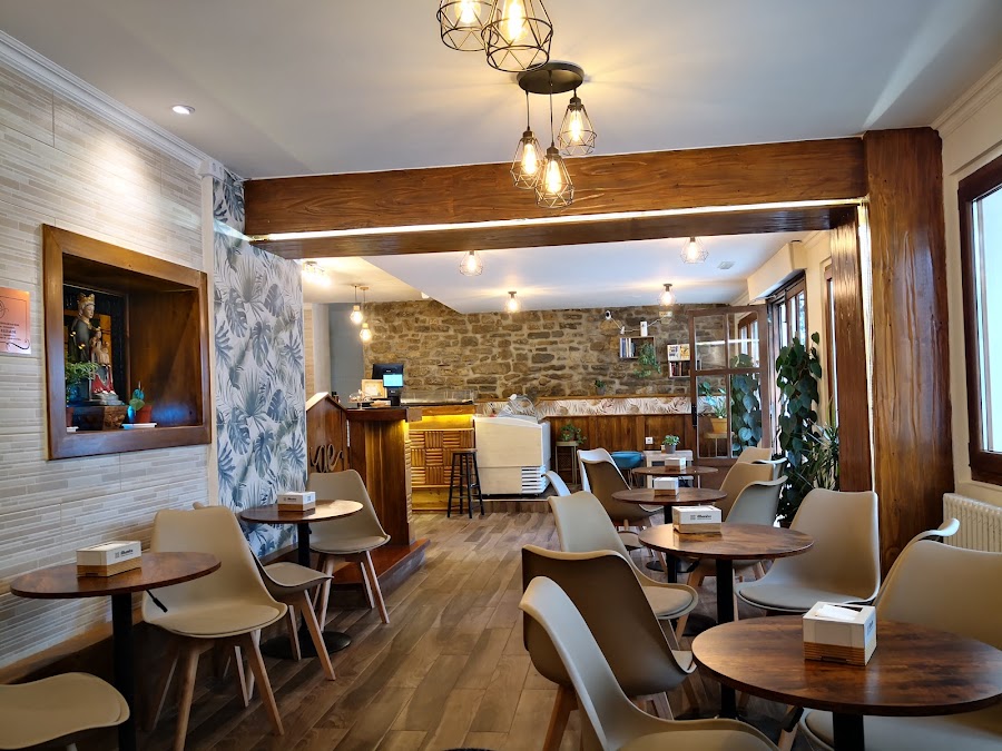 Amaren Etxea Bar