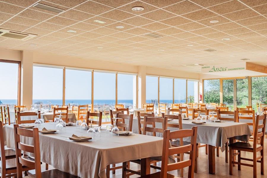 Arizia Sidrería-Restaurante