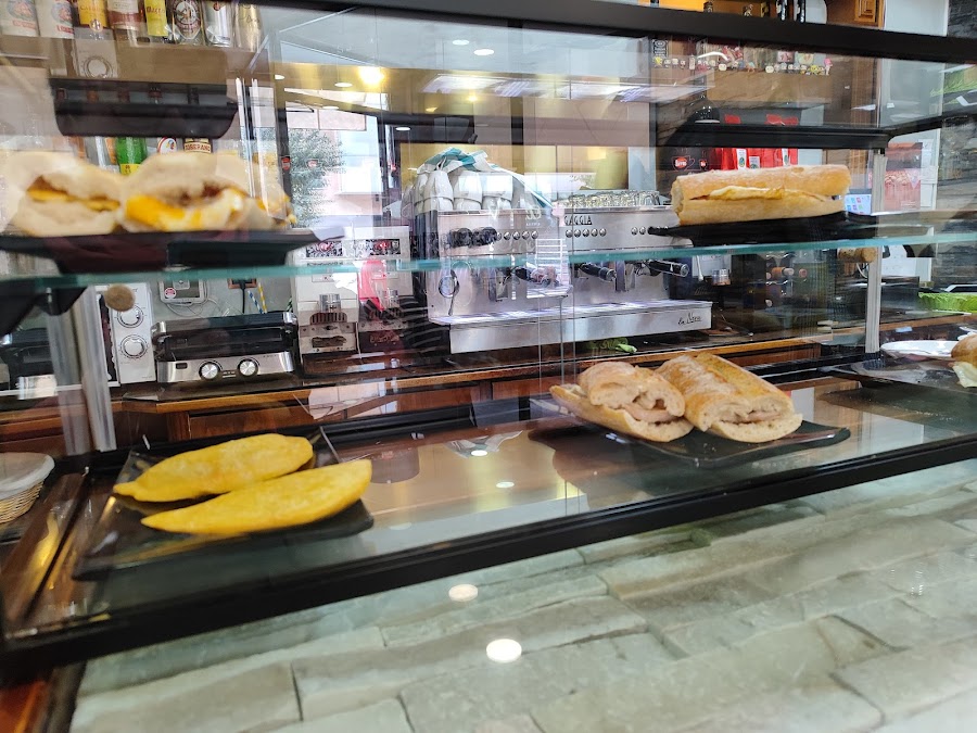 Bar cafetería LABRIT