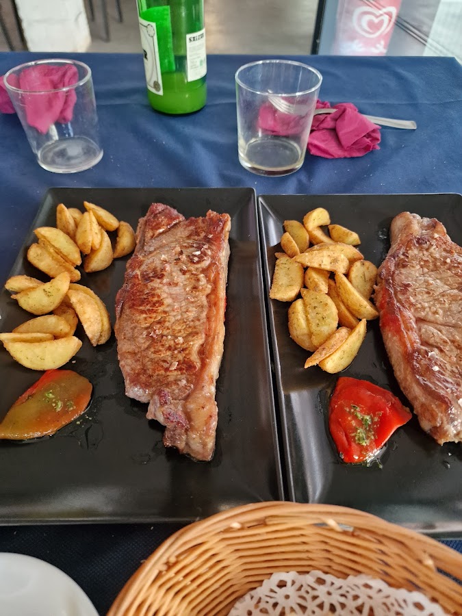 Bar Piscinas municipales.