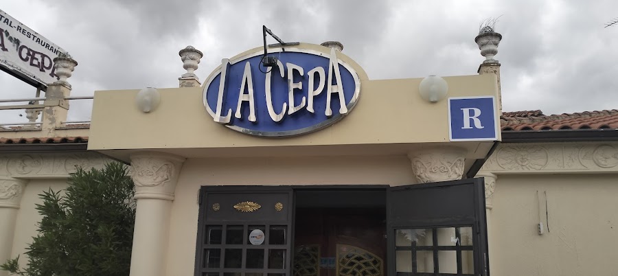 Bar restaurante & hotel en cenicero - La Cepa
