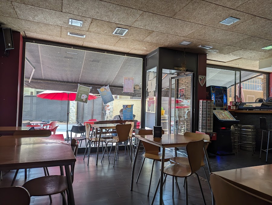 CaféMenoscuarto