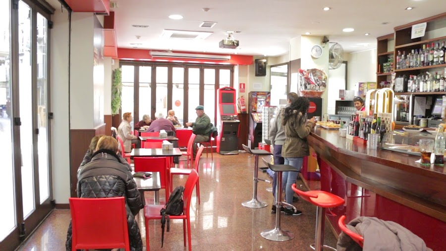 Cafetería Bar Rojo