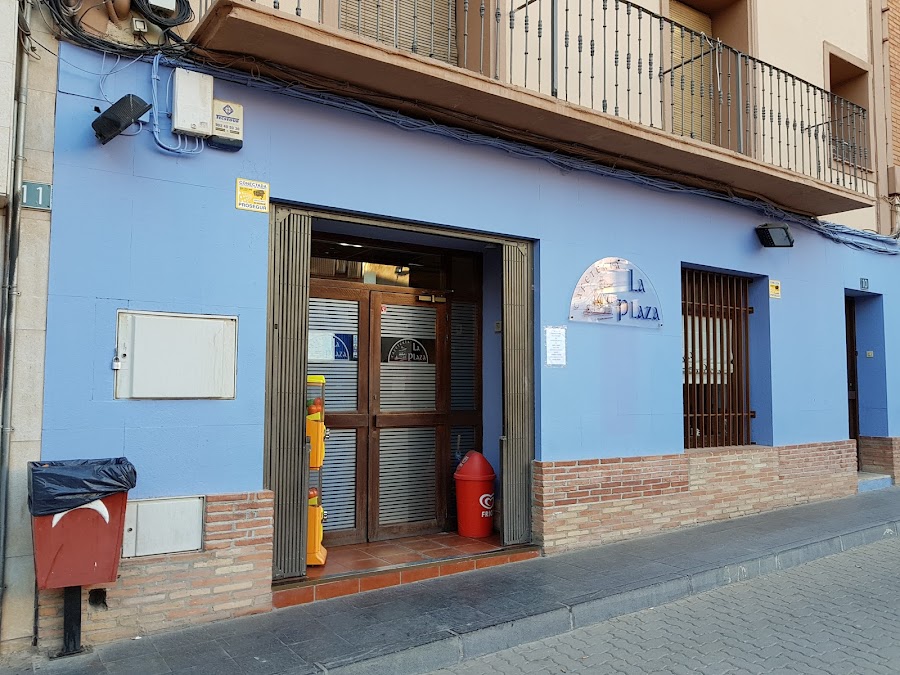 Cafetería Pizzeria La Plaza