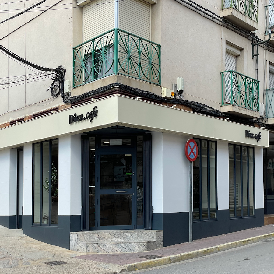Diez.café