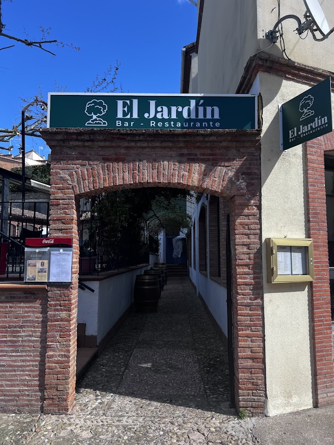 El Jardín Bar-Restaurante