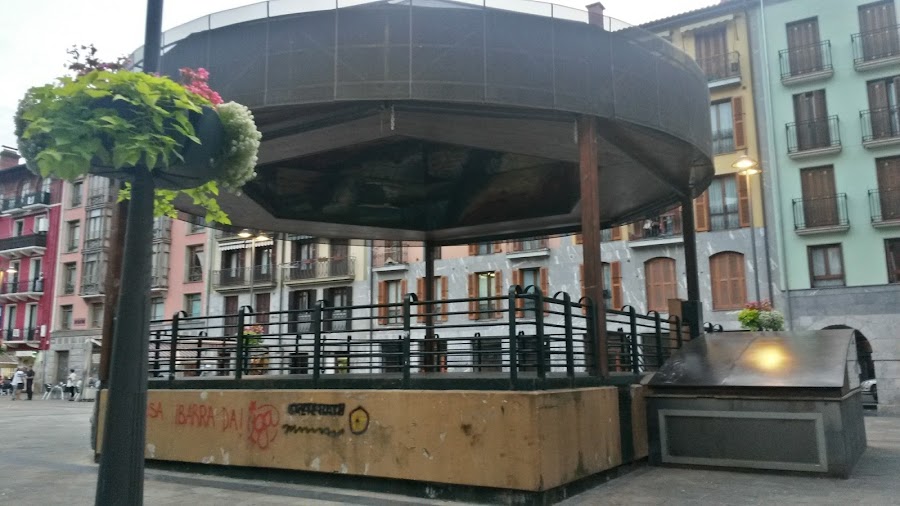 Iratxo taberna