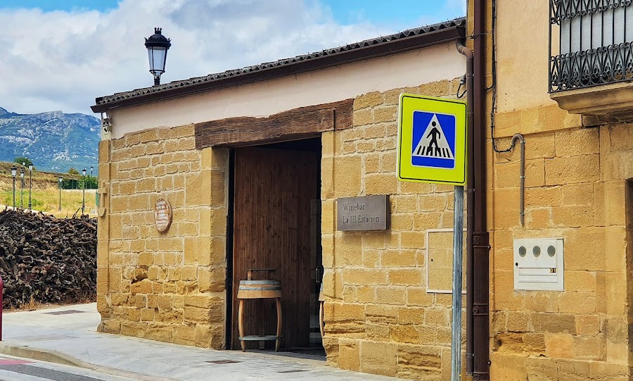 La Tercera Estación - Winebar
