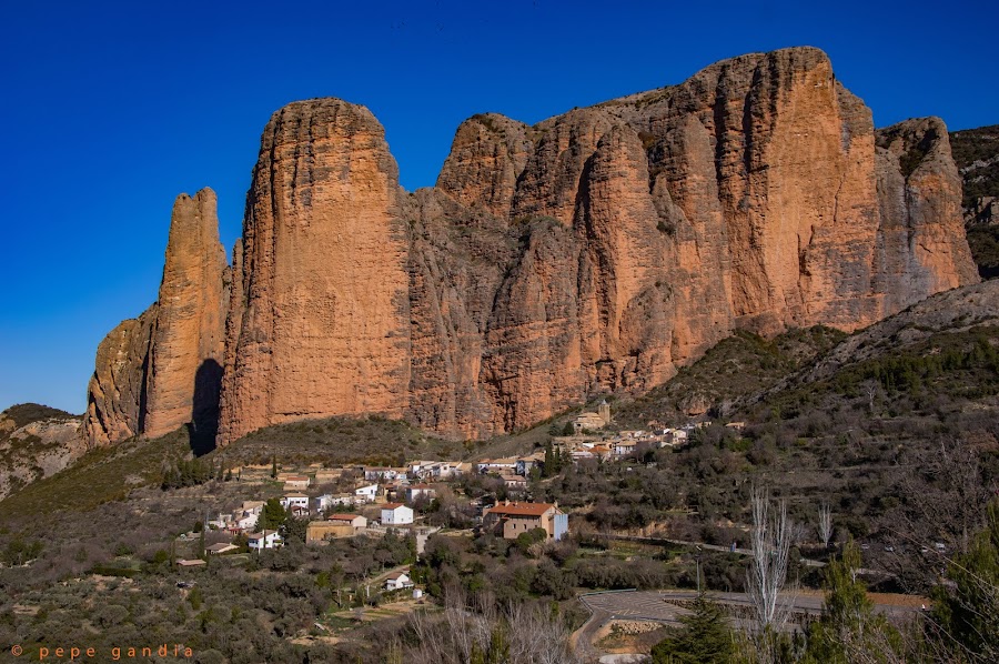 Mallos de Riglos