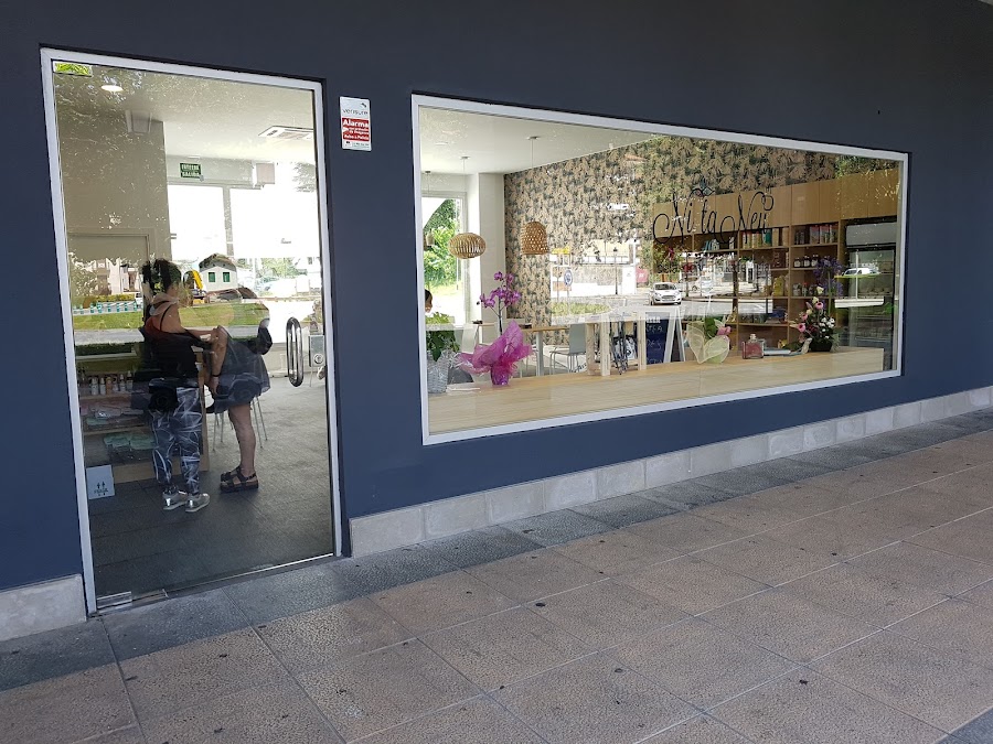 Ni Ta Neu Cafetería