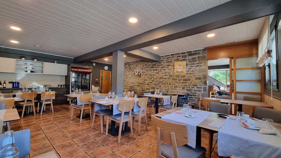 Restaurante y Apartamentos Turísticos Can Rocamora