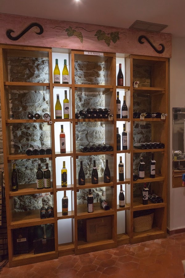 Vinoteca Ganbara